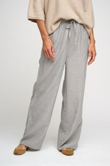 Slow-Beige-Blue-142-LOW