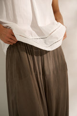 Asanas Pants Dark Taupe Sunshine Top White 1379 LOW