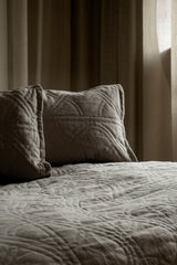 Brøchner Pillow Blanket9