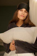 Sleep Mask Black 458 LOW