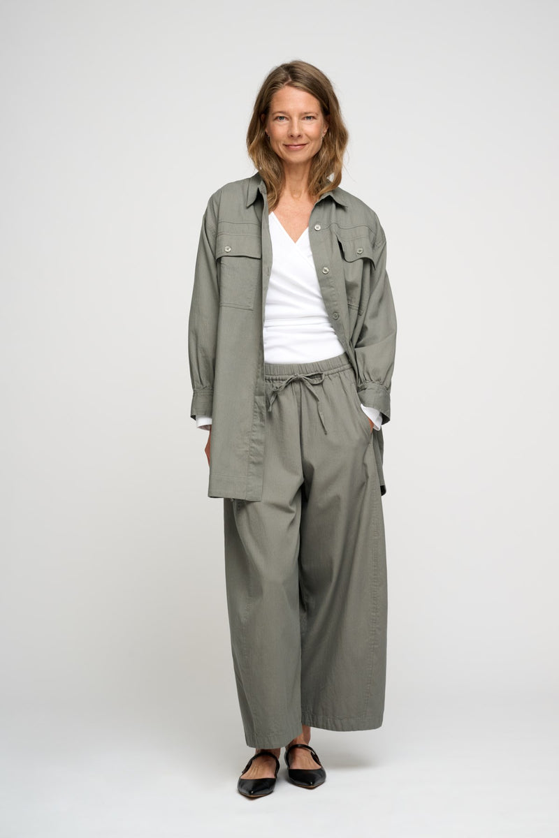 Girona Guide Khaki Gray Wise White 181 LOW
