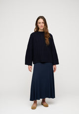 Gracious Oak Darknavy 006 LOW