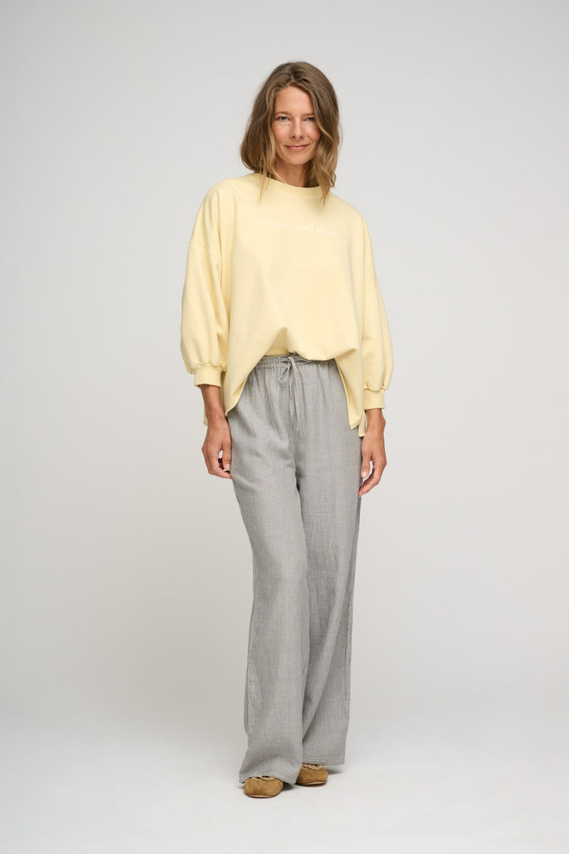 Mantra Soft Yellow Slow Stripe 615 LOW