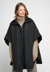 Uma Poncho Black 539 LOW