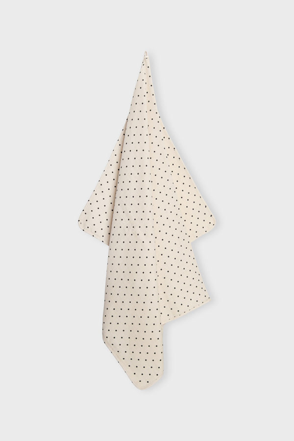 Dotted-Bathtowel-1