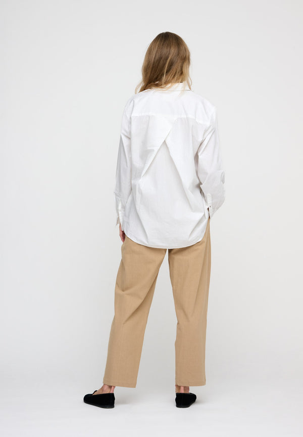 Gaia Shirt White Lower Pants Warm Sand 0593 LOW