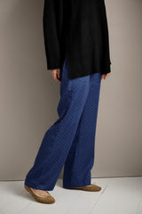 Nice Pants Silky Shadow Knit Solid 1419 LOW